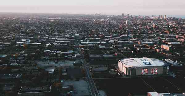 秋雅用的智能机器人