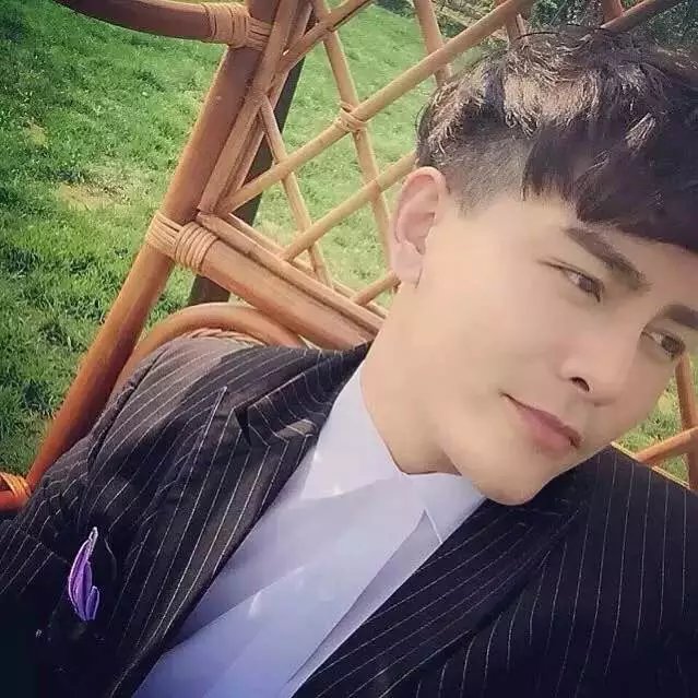 莫阳玲慧