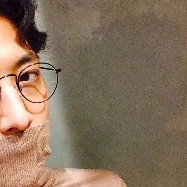 荣良雄勤